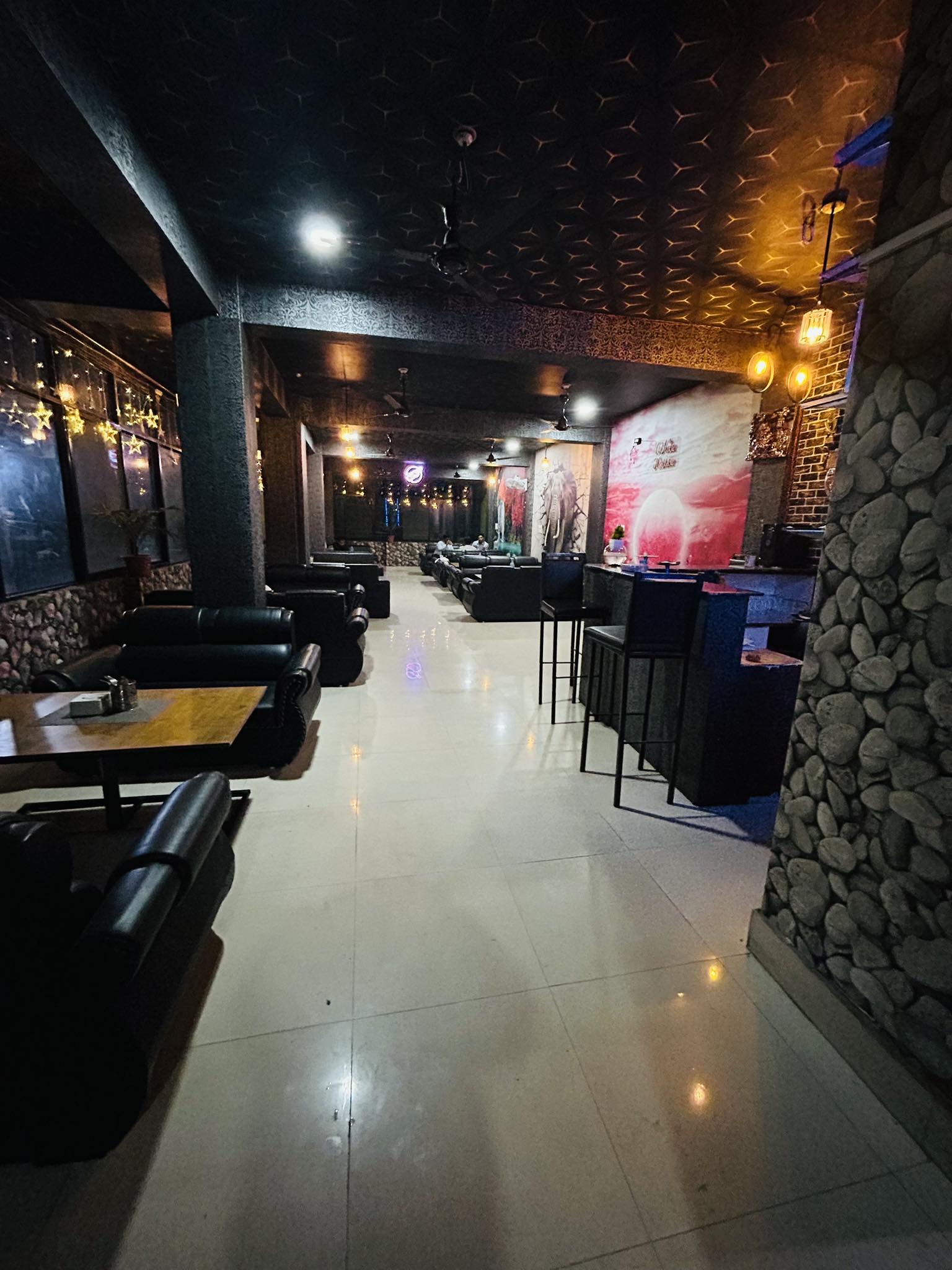 White House Thakali Restro & Bar gallery image 18617 