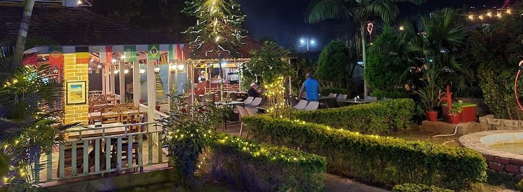 Utopia Garden & Snacks Bar