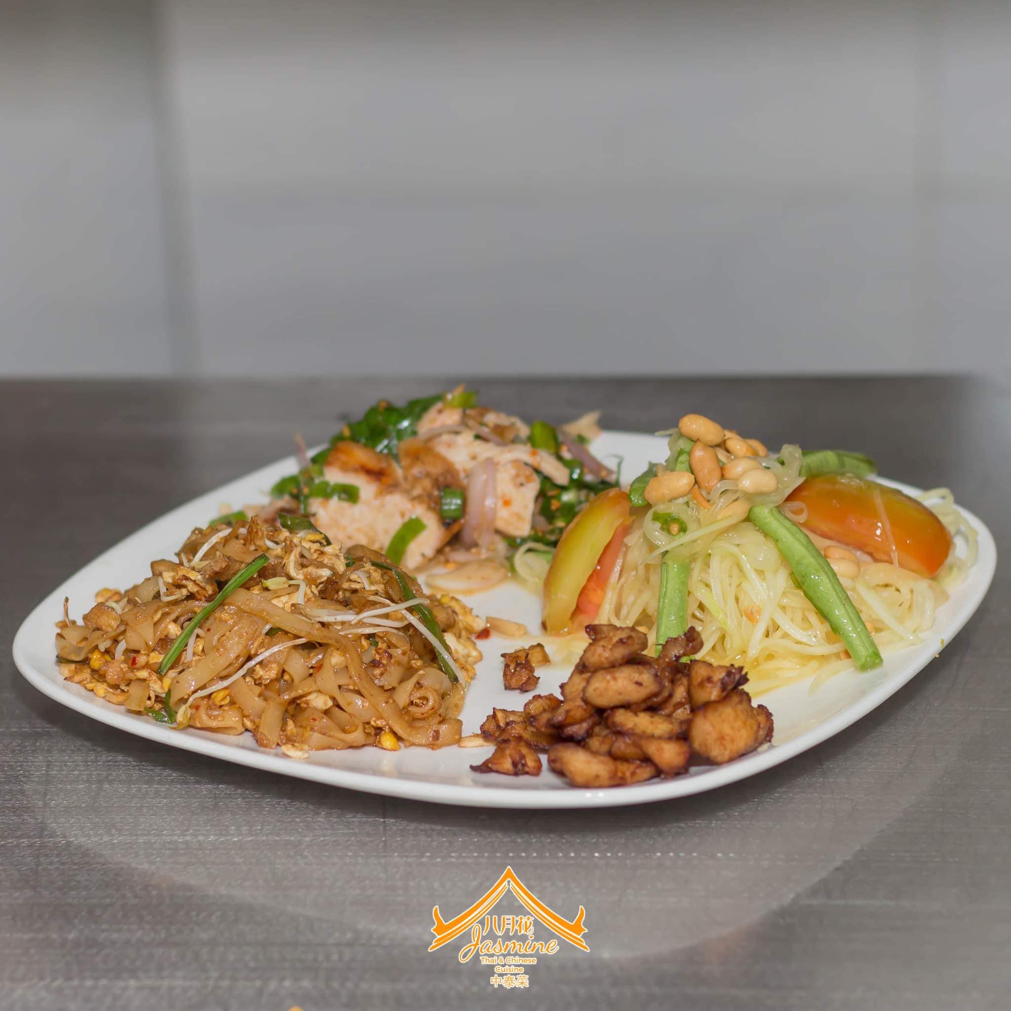 Jasmine Thai & Chinese Cuisine gallery image 21734 
